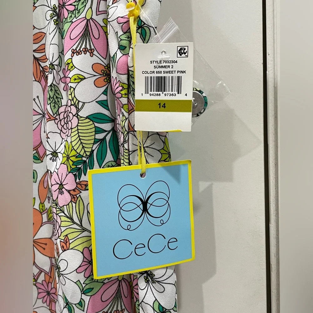 CeCe Floral Pleated Shorts Sz 14 NWT - Picture 4 of 4